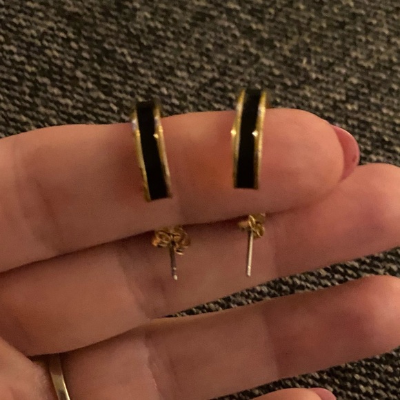 Isabel Marant ‘Casablanca’ Black Enameled Gold Hoop Earrings ASO Meghan Markle - Picture 10 of 13